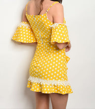 Load image into Gallery viewer, Yellow White Polka Dot Set